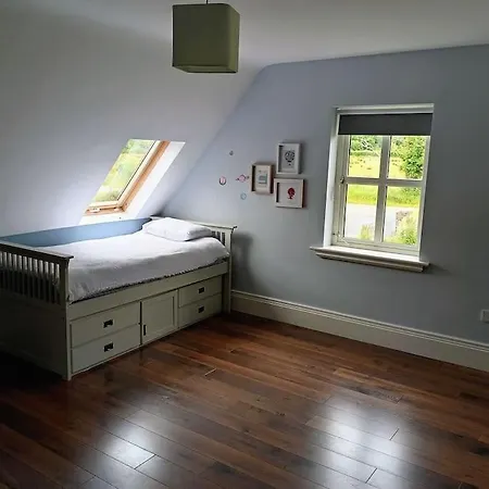 Holiday home Conveniently Located House To Enjoy Of Kerry Tralee
