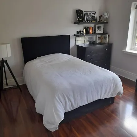 Сasa de vacaciones Conveniently Located House To Enjoy Of Kerry *